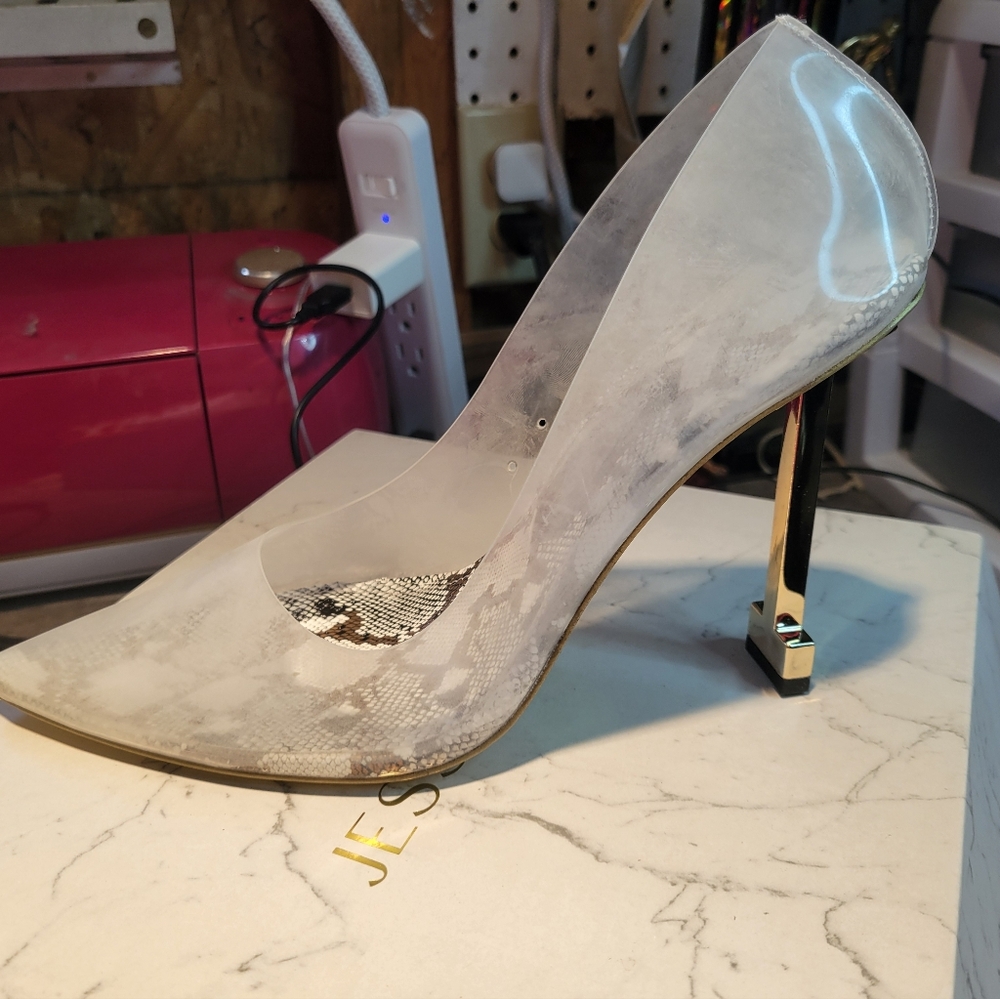 Jessica Rich NEW in Box Clear‎ Heel Pumps Size 39